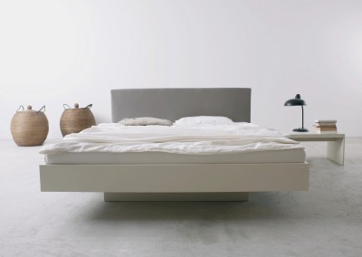 more - bed riva